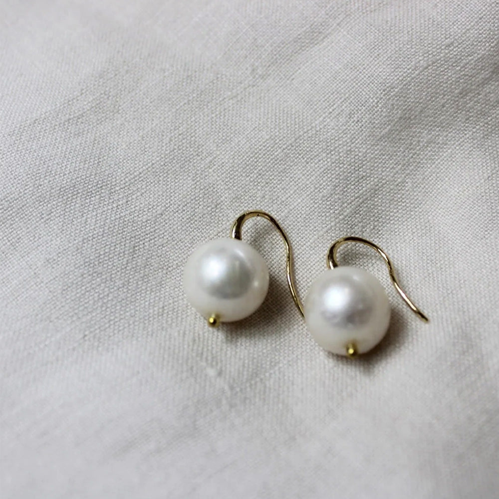 Gray freshwater hot sale pearl earrings